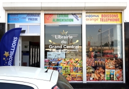 Commerce Alimentation Librairie du Grand Central