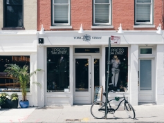Commerce Services Desmet Voyage