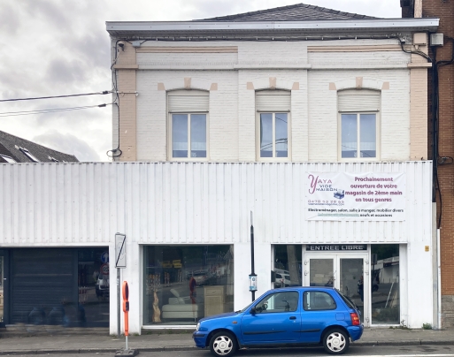 Yaya vide maison