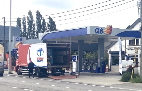 Q8