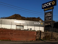 Commerce Services Lock'o
