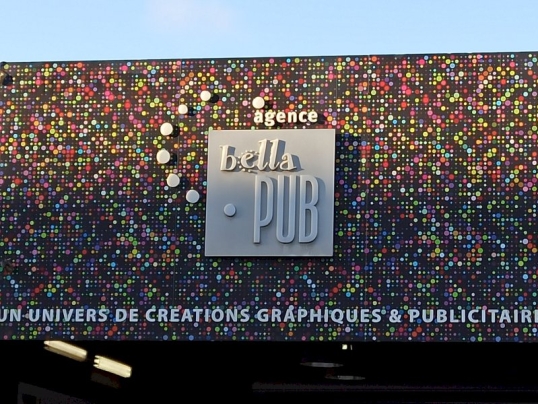 Agence Bella Pub
