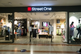 Commerce Mode Street One
